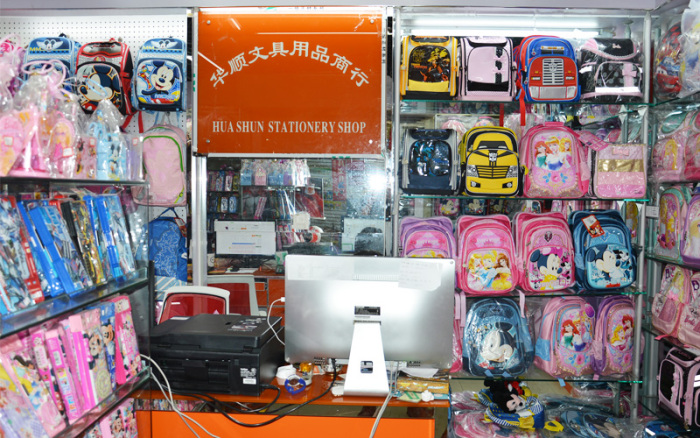 Hot dog machine hand primary school students stationery pencil pencil sharpener