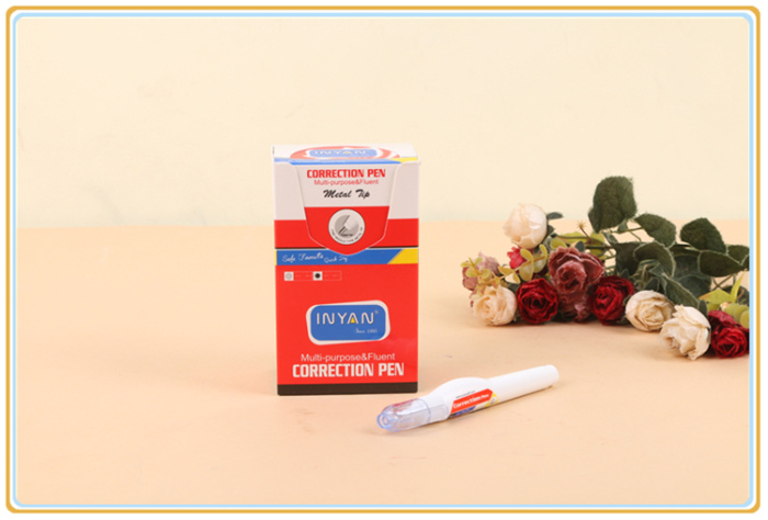 Correction fluid for non-toxic quick-dry type steel head with correction fluid. Correction fluid for non-toxic quick-dry type steel head with correction fluid.