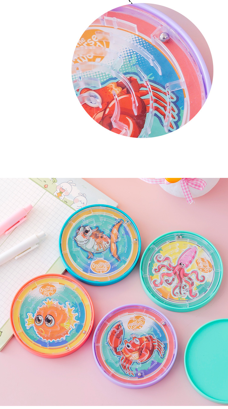 Children's Labyrinth Ball Handheld Balance Rolling Ball Concentration Training Educational Toys Kindergarten 5 Boys and Girls 3-7 Years Old
