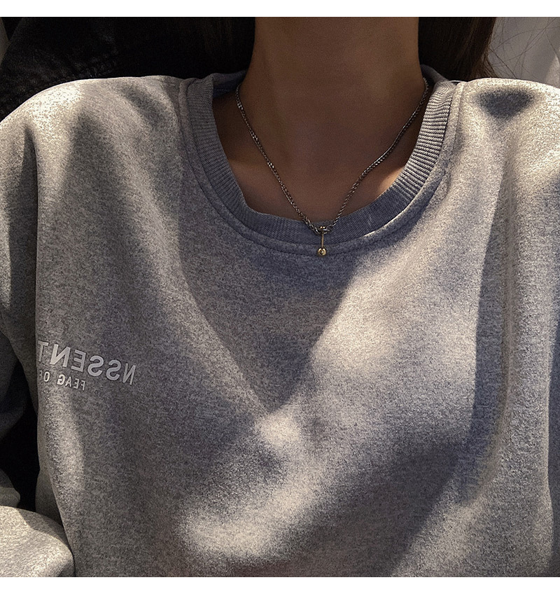 Titanium Steel Simple Metal Hip Hop Balance Ball Fashion Design Chain Necklace Female Clavicle Chain Titanium Steel Simple Metal Hip Hop Balance Ball Fashion Design Chain Necklace Female Clavicle Chain