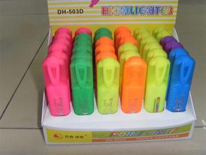 highlighter pen, fluorescent  pen 