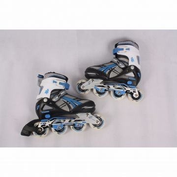 Yuhua 003 skating shoes children&#039;s roller skates can adjust the beginners roller skating shoes men and women.