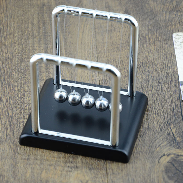 Small Size Newton&#039;s Cradle a Regional Name for Billiards Impact Bead Swing Ball Decompression Bumperball Small Square Force Balance Ball Metal Craft Gift Model