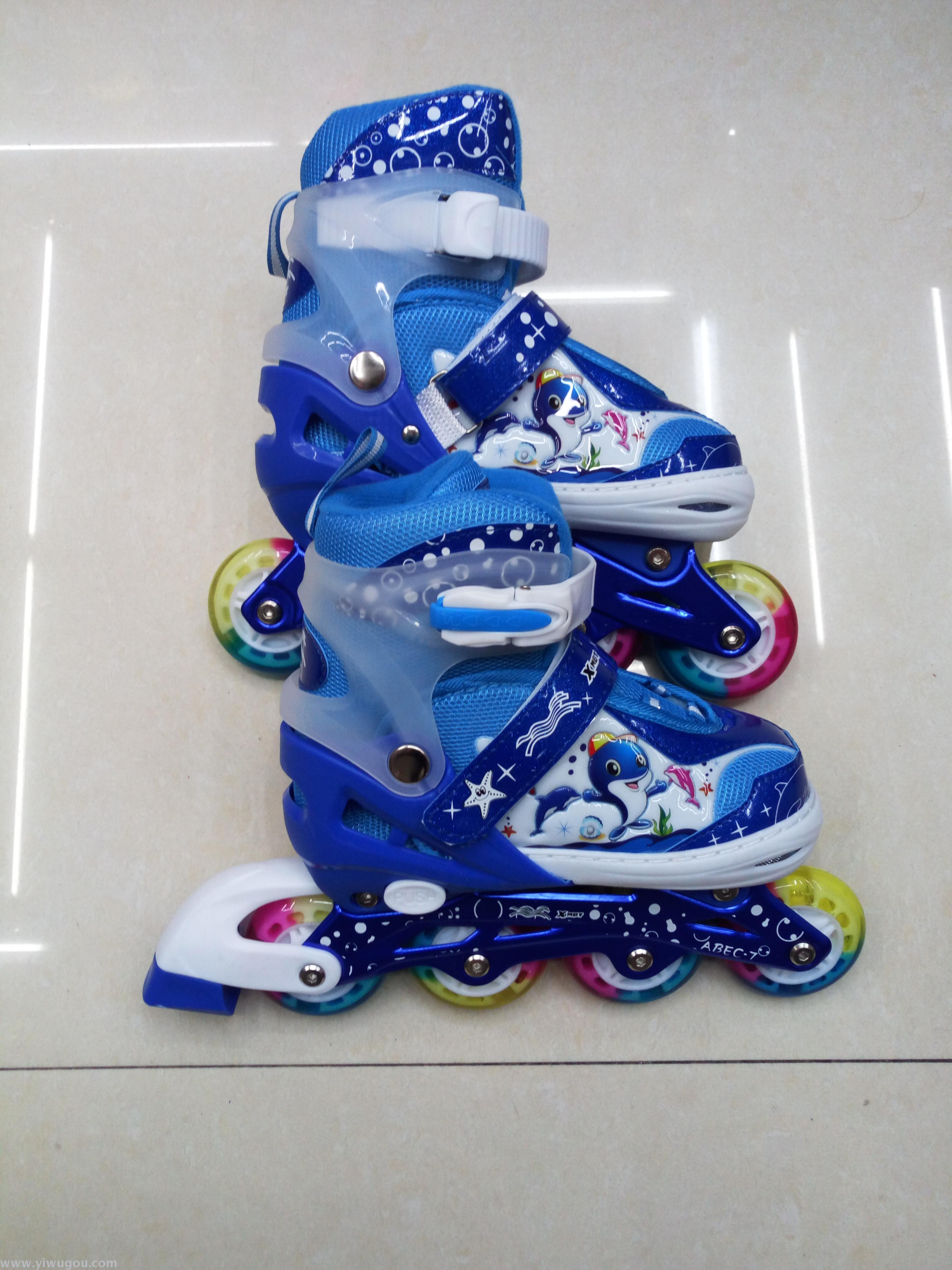 Cartoon straight roller skating shoes color flash wheel pu wear-resistant roller skates. Cartoon straight roller skating shoes color flash wheel pu wear-resistant roller skates.