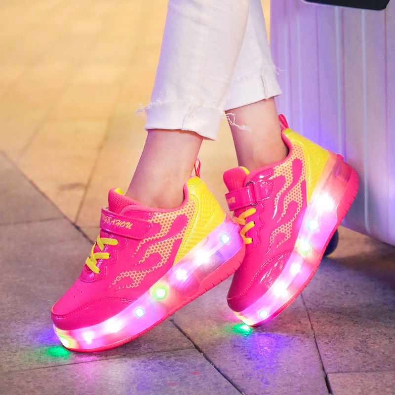 Cross-Border Foreign Trade Supply Light-Emitting Children&#039;s Heelys Two-Wheel Skate Shoes Boys&#039; Automatic Model Skates Factory Wholesale
