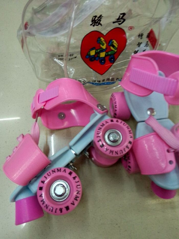 Long Feng 0102 children double-row roller skates roller skates Long Feng 0102 children double-row roller skates roller skates