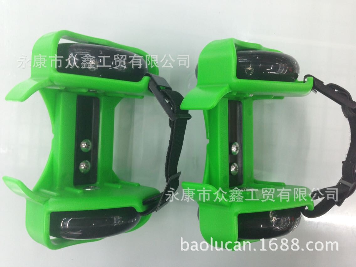 Direct sale of thickened and upgraded the PU color wheel/hot - tempered shoes/simple roller skates Direct sale of thickened and upgraded the PU color wheel/hot - tempered shoes/simple roller skates