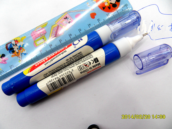 Wholesale value of the Red Sea 8M modified liquid paper correction fluid pen