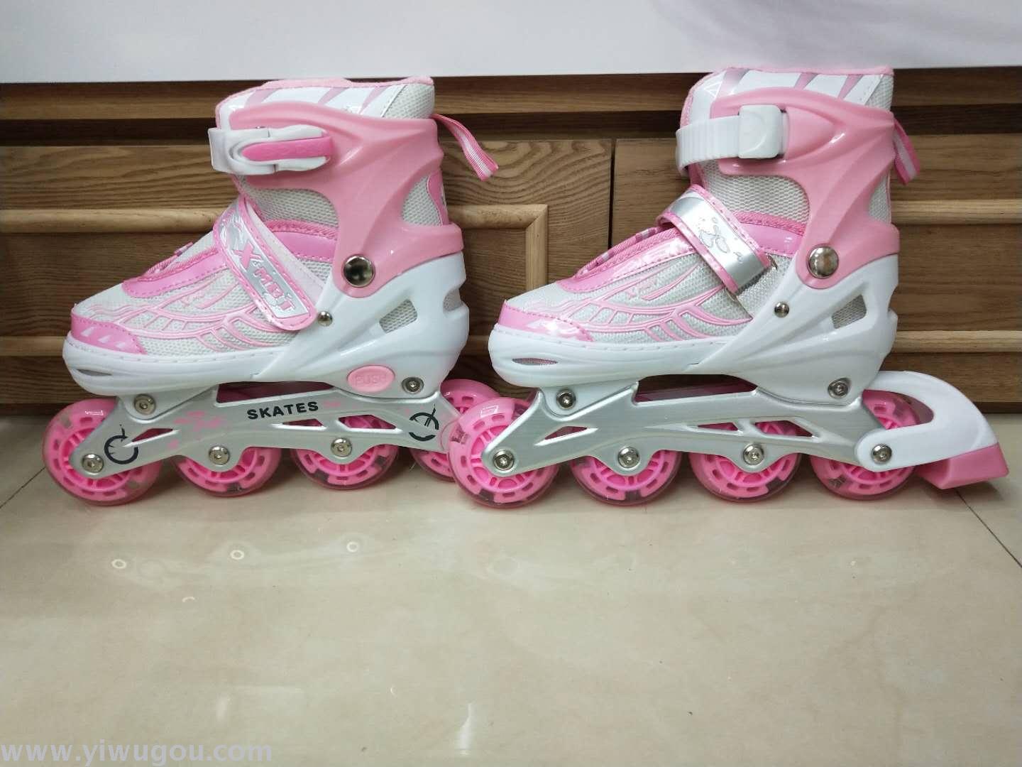 Manufacturer direct selling high - roller skates pu full - flash wear - resistant adult roller skates. Manufacturer direct selling high - roller skates pu full - flash wear - resistant adult roller skates.