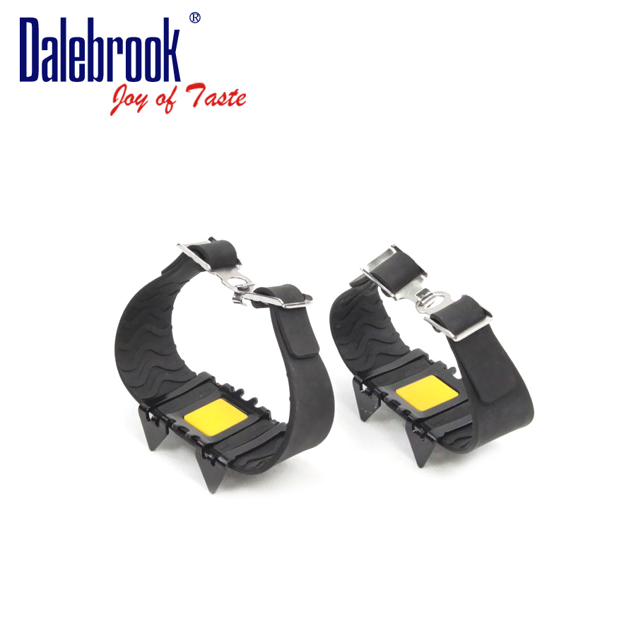 Dalebrook rock climbing outdoor equipment, non-skid climbing crampons, skates silicone non-skid shoe nail cover