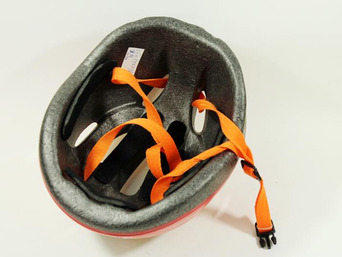 Genuine roller skates safety cap roller skates roller skates roller skates children's bicycle pulley cycling protective gear helmet set Genuine roller skates safety cap roller skates roller skates roller skates children's bicycle pulley cycling protective gear helmet set