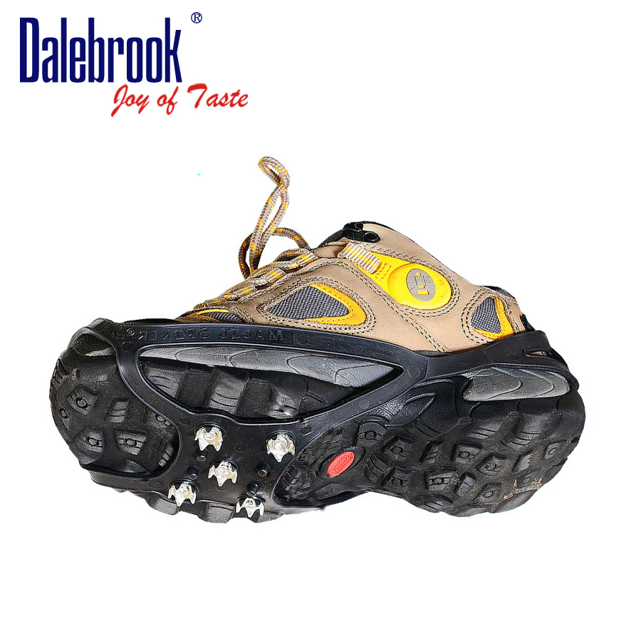 Dalebrook rock climbing outdoor equipment, non-skid climbing crampons, skates silicone non-skid shoe nail cover Dalebrook rock climbing outdoor equipment, non-skid climbing crampons, skates silicone non-skid shoe nail cover