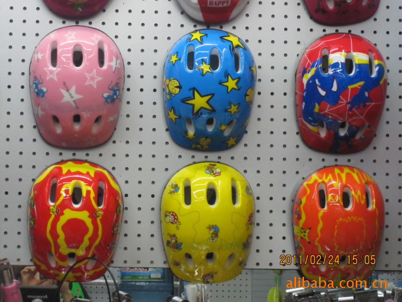 Skates helmets, sports gear, sports helmets. Children's helmets. Skates helmets, sports gear, sports helmets. Children's helmets.