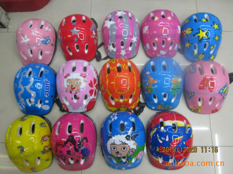 Skates helmets, sports gear, sports helmets. Children's helmets. Skates helmets, sports gear, sports helmets. Children's helmets.