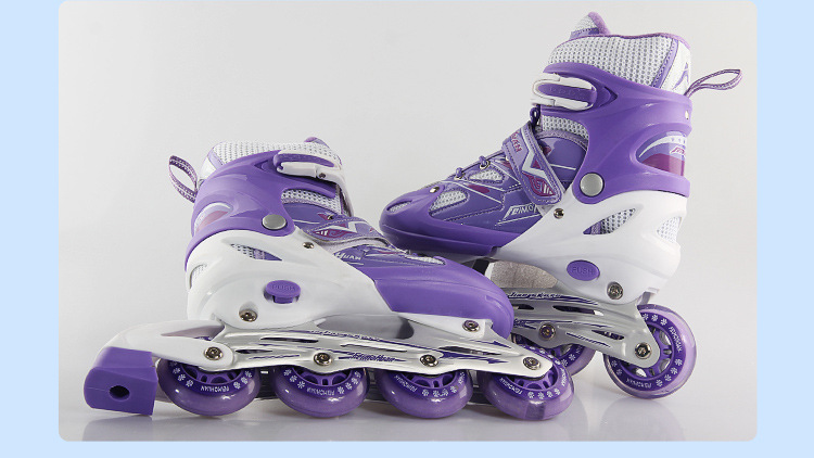 Factory Flying Magic Children's The Skating Shoes Inline Skating Shoes Full Flash Adjustable Aluminum Alloy Roller Skates Factory Flying Magic Children's The Skating Shoes Inline Skating Shoes Full Flash Adjustable Aluminum Alloy Roller Skates