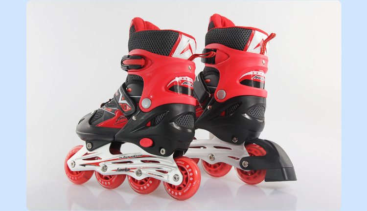 Factory Flying Magic Children's The Skating Shoes Inline Skating Shoes Full Flash Adjustable Aluminum Alloy Roller Skates Factory Flying Magic Children's The Skating Shoes Inline Skating Shoes Full Flash Adjustable Aluminum Alloy Roller Skates