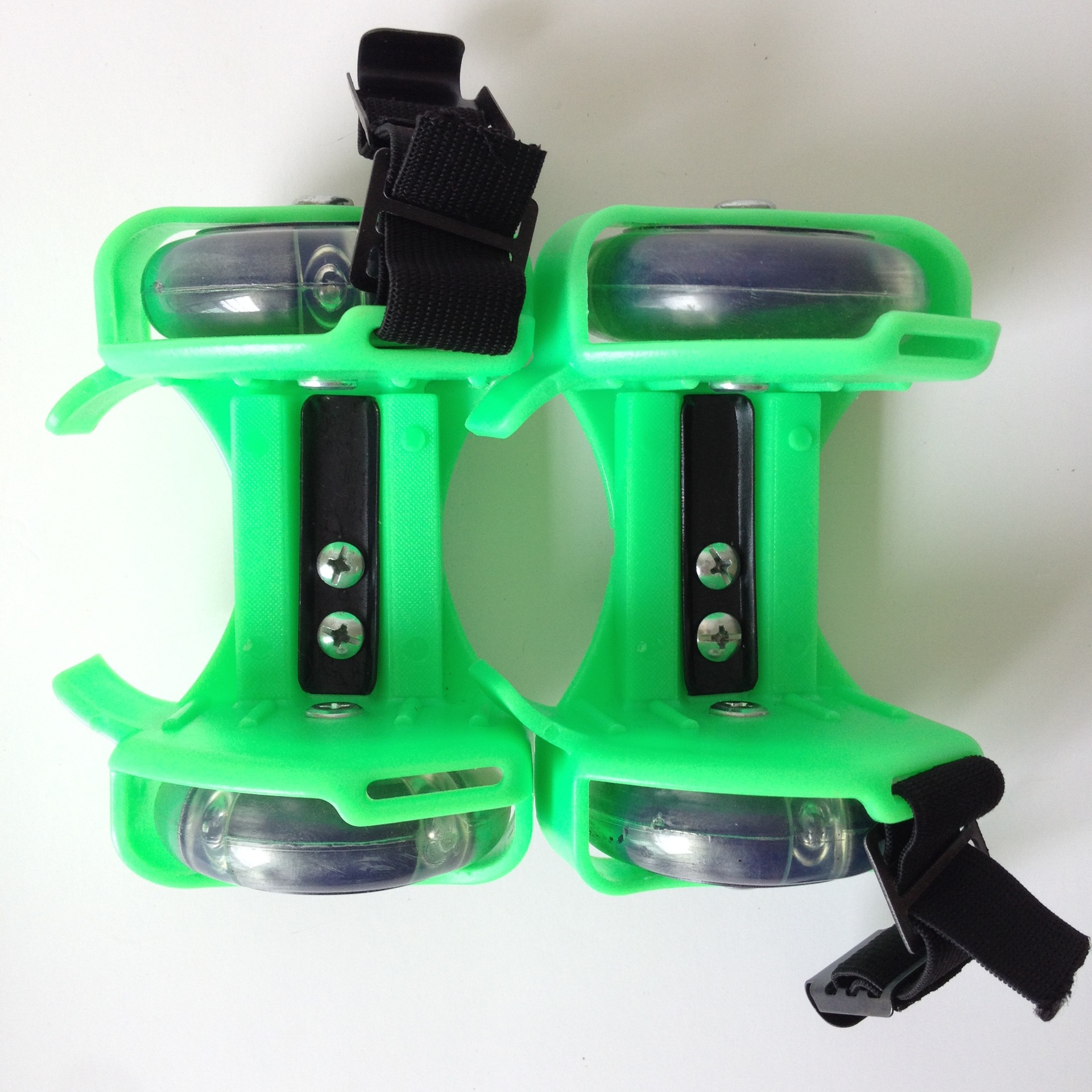 Special Offer Three Lights Genuine Heelys/Children's Flash Roller Skating Hot Wheels/Sliding Light Skates Hot Wheels Direct Sales Special Offer Three Lights Genuine Heelys/Children's Flash Roller Skating Hot Wheels/Sliding Light Skates Hot Wheels Direct Sales