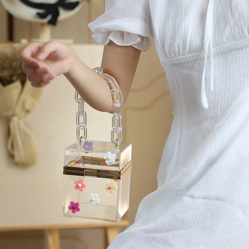 Cross-Border Transparent Square Box Acrylic Bag Women's European and American Fashion Resin Chain Gel Bag Crossbody Portable Small Square Bag Cross-Border Transparent Square Box Acrylic Bag Women's European and American Fashion Resin Chain Gel Bag Crossbody Portable Small Square Bag