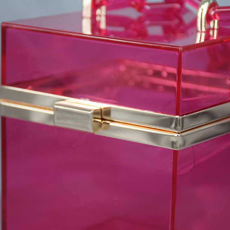 Cross-Border Transparent Square Box Acrylic Bag Women's European and American Fashion Resin Chain Gel Bag Crossbody Portable Small Square Bag Cross-Border Transparent Square Box Acrylic Bag Women's European and American Fashion Resin Chain Gel Bag Crossbody Portable Small Square Bag