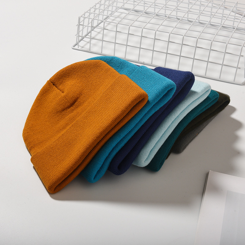 Factory Direct Sales Men&#039;s and Women&#039;s Light Board Knitted Hat Solid Color Acrylic Woolen Cap European and American AliExpress T Amazon Supply