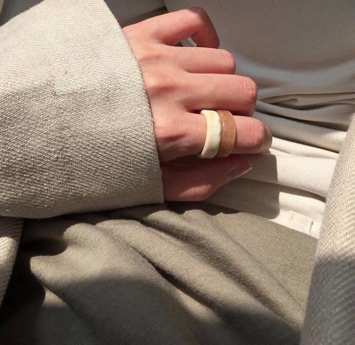 Japanese and Korean Niche Normcore Bag Ins Style Resin Acrylic Amber Blooming Personality Modeling Ring Rings Mori Girl Series Japanese and Korean Niche Normcore Bag Ins Style Resin Acrylic Amber Blooming Personality Modeling Ring Rings Mori Girl Series