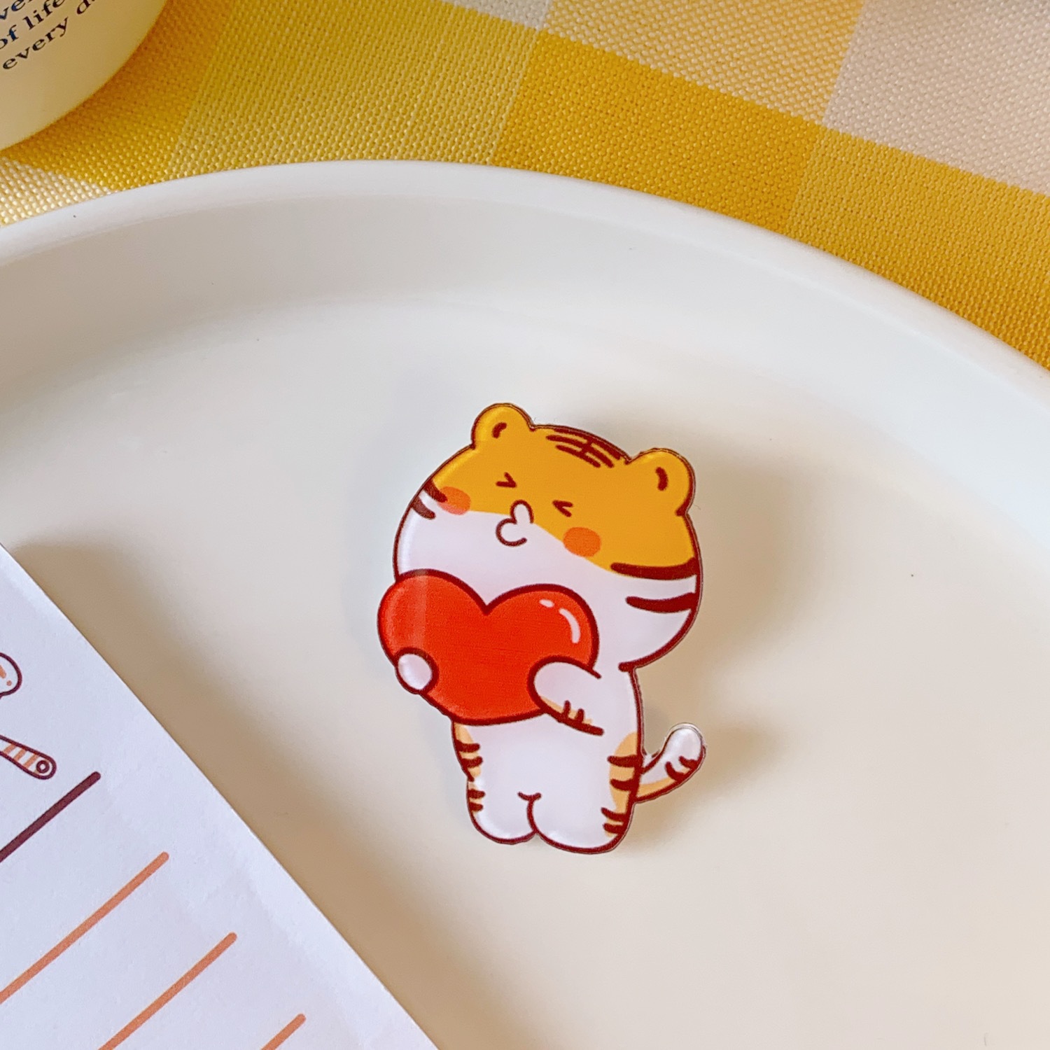 INS Trendy Cute Sweet Little Tiger Acrylic Brooch Bag Clothing Decorative Accessories Cartoon Creative Badge