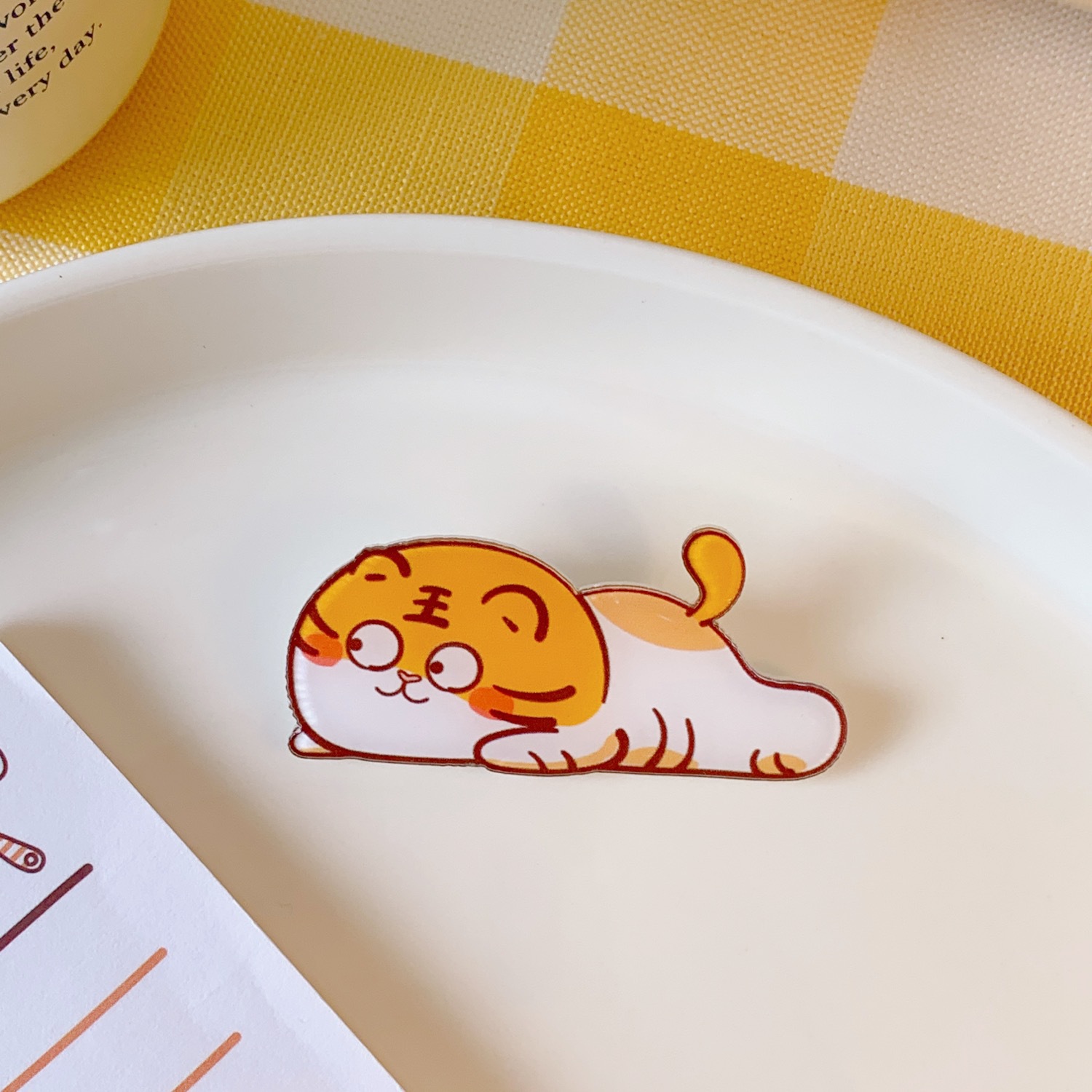 INS Trendy Cute Sweet Little Tiger Acrylic Brooch Bag Clothing Decorative Accessories Cartoon Creative Badge