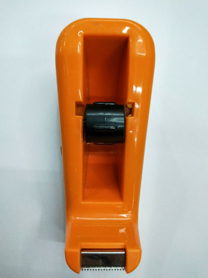 This tape cutter, tape stand, rubber stand. This tape cutter, tape stand, rubber stand.