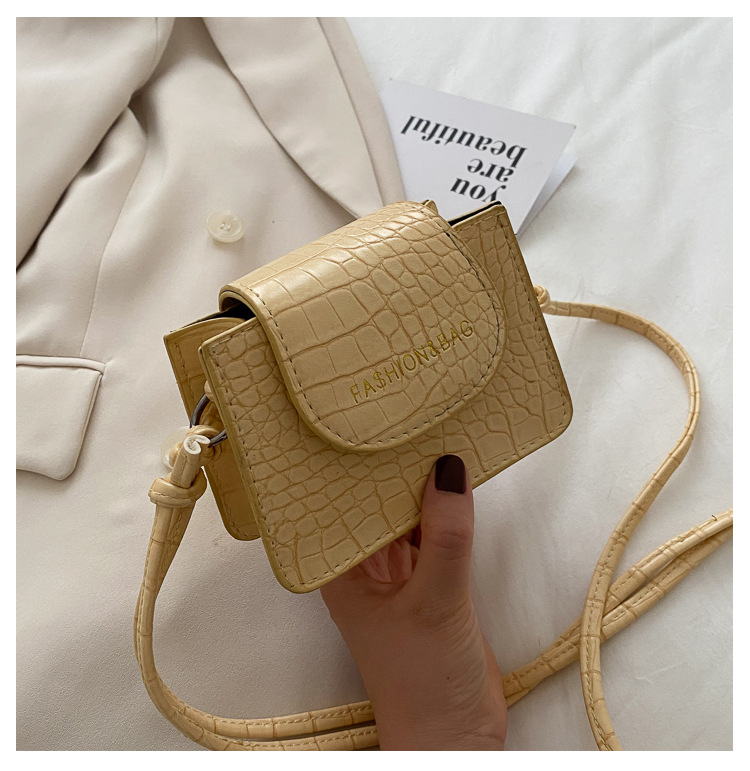 Acrylic Chain Small Bag for Women 2020 New Popular Net Red Trendy Ins Mini Messenger Bag Textured One-Shoulder Bag