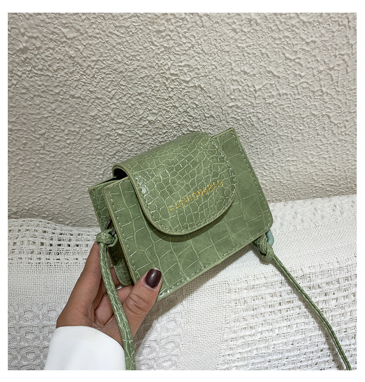Acrylic Chain Small Bag for Women 2020 New Popular Net Red Trendy Ins Mini Messenger Bag Textured One-Shoulder Bag
