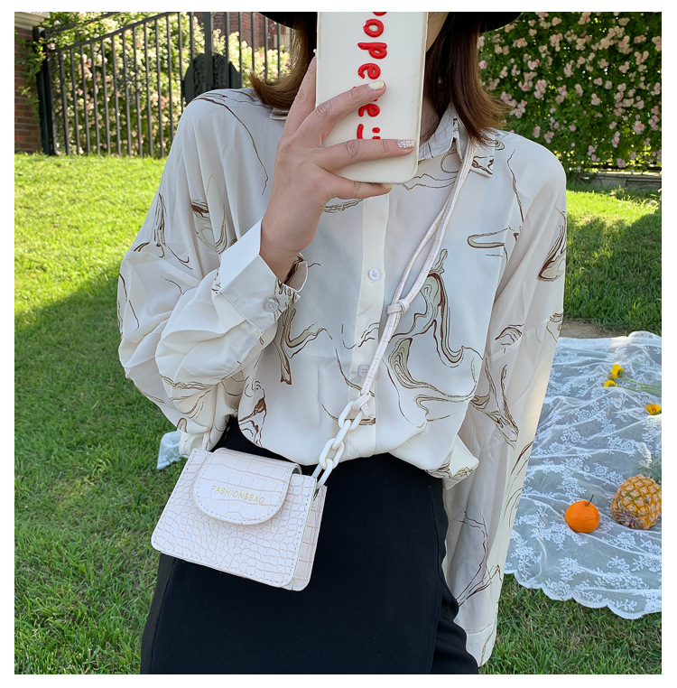 Acrylic Chain Small Bag for Women 2020 New Popular Net Red Trendy Ins Mini Messenger Bag Textured One-Shoulder Bag