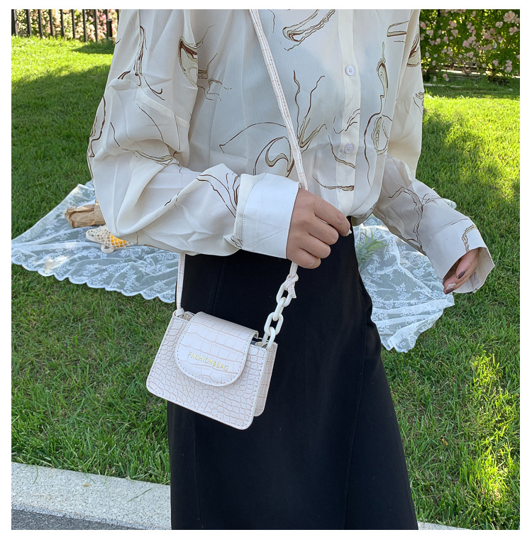 Acrylic Chain Small Bag for Women 2020 New Popular Net Red Trendy Ins Mini Messenger Bag Textured One-Shoulder Bag