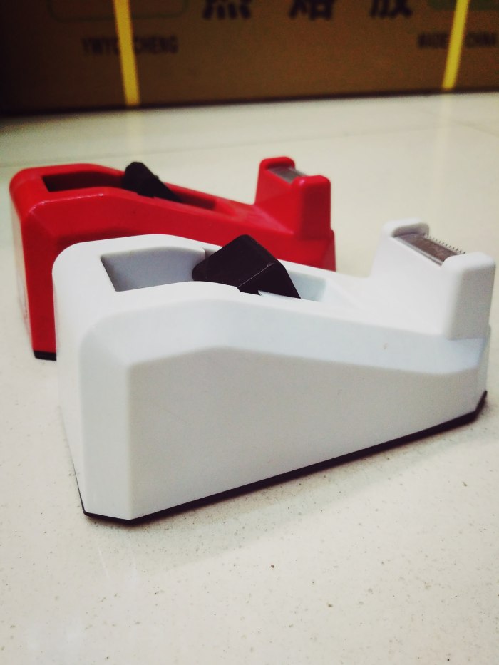 Yiwu office supplies at Taiwan adhesive tape cutter