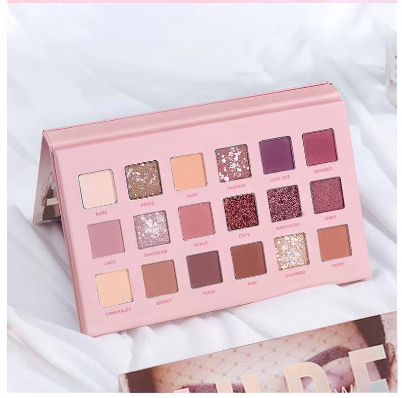 Huda Beauty18 Color Desert Eye Shadow Plate Internet Celebrity Palette Pearl Gentle Matte Waterproof Sequins Ins Super Hot Huda Beauty18 Color Desert Eye Shadow Plate Internet Celebrity Palette Pearl Gentle Matte Waterproof Sequins Ins Super Hot