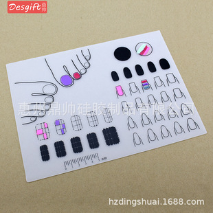 Nail Beauty Tool Set 9.5cm round Solid Color Silicone Finger Nail Polish Color Mixing Pad Rubber Sheet Nail Polish Glue Palette Nail Beauty Tool Set 9.5cm round Solid Color Silicone Finger Nail Polish Color Mixing Pad Rubber Sheet Nail Polish Glue Palette