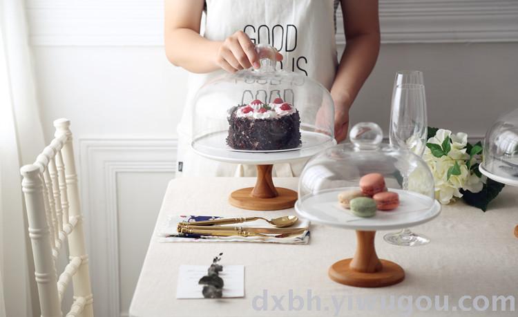 Creative ceramic high-caliber plate European-style cake plate wedding party dessert dish with glass dust cover Creative ceramic high-caliber plate European-style cake plate wedding party dessert dish with glass dust cover