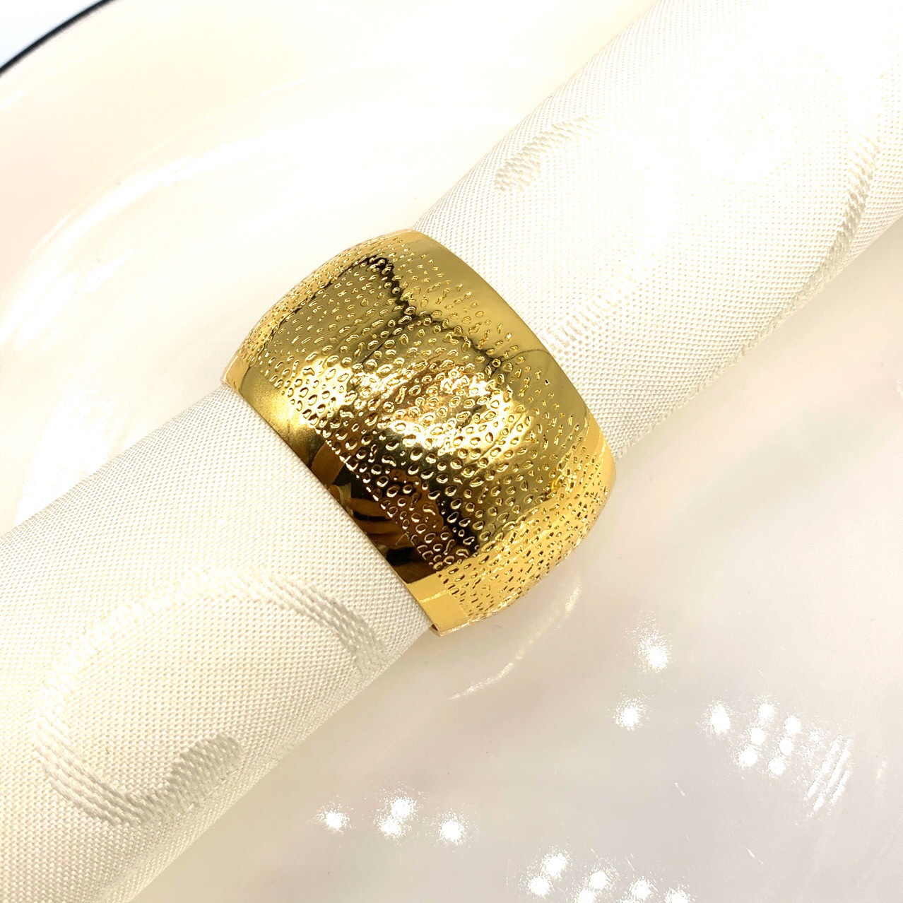 Hotel Model Room Banquet Table European Metal Napkin Ring Napkin Ring Napkin Ring round Frosted Gold