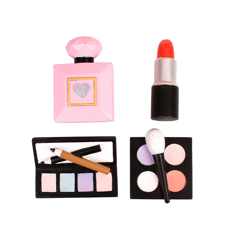 Copyright Product Simulation Lipstick Perfume Bottle Eyeshadow Palette Resin Decorations Birthday Party Cosmetics Cake Decoration