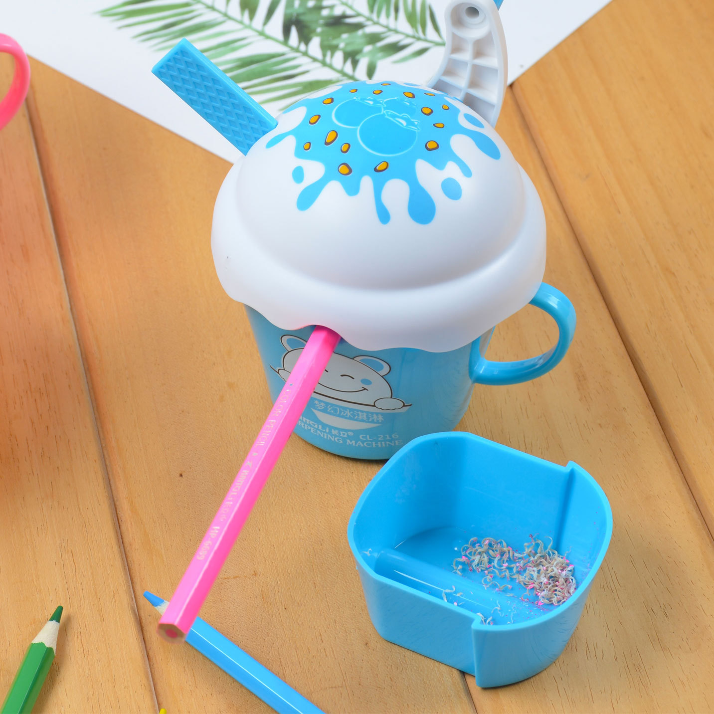 Manufacturers direct hand pencil sharpener ice cream shape automatic pencil sharpener wholesale