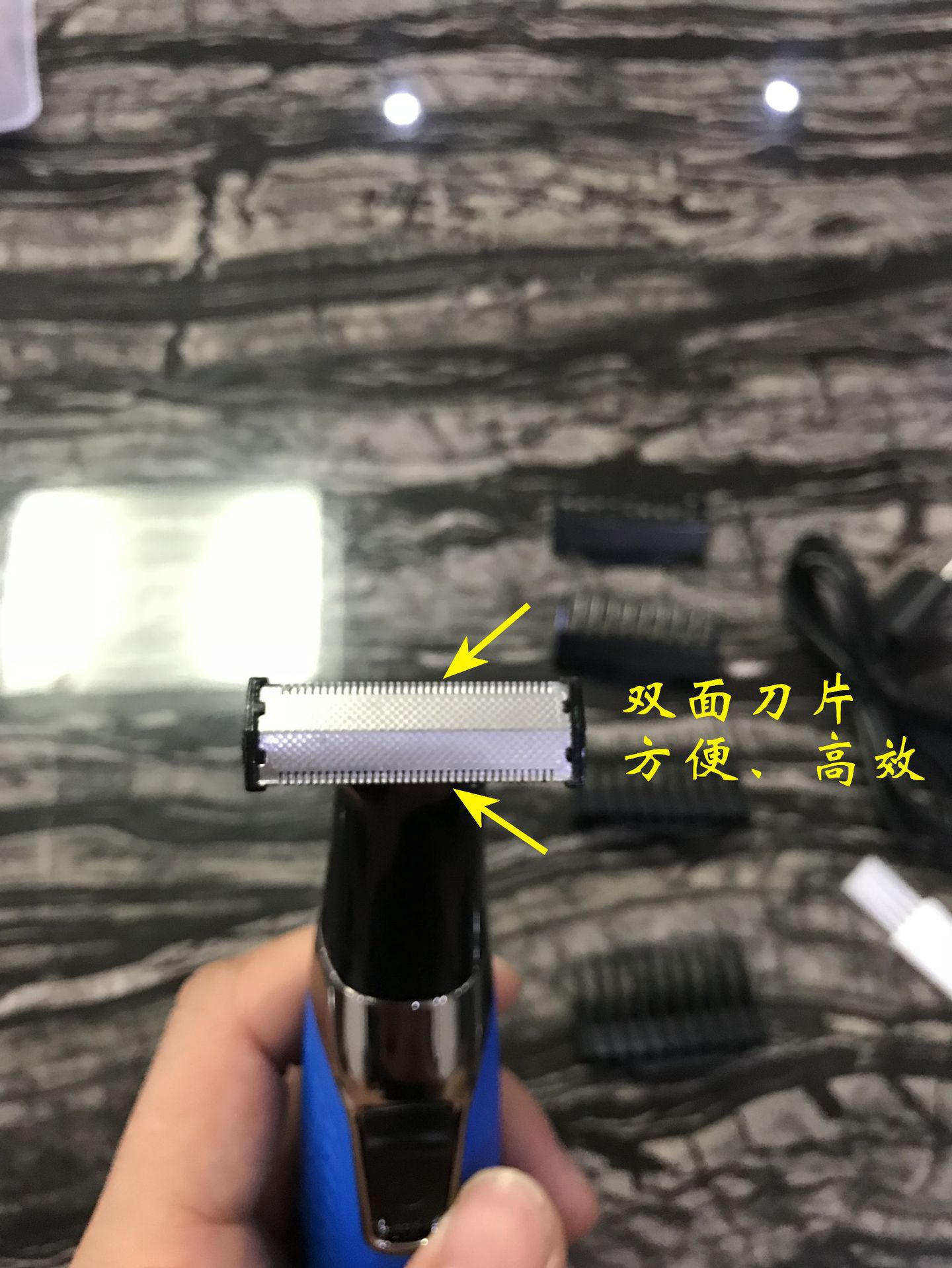 Electric men and women hair shaver hair remover shaver shaver shaver shaver water all over the body to remove hair Electric men and women hair shaver hair remover shaver shaver shaver shaver water all over the body to remove hair