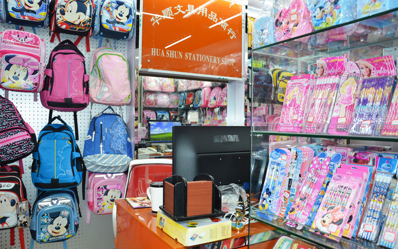 Small aircraft pencil sharpener mickey hand - held pencil sharpener children pencil sharpener manufacturers wholesale