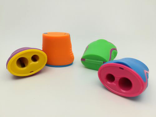 Korean creative student stationery kindergarten gift large hole pencil sharpener colored double hole pencil sharpener