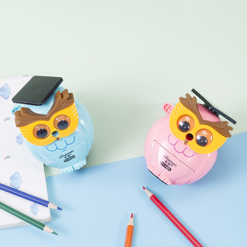 Creative owl shaped hand pencil sharpener cartoon pencil sharpener Creative owl shaped hand pencil sharpener cartoon pencil sharpener