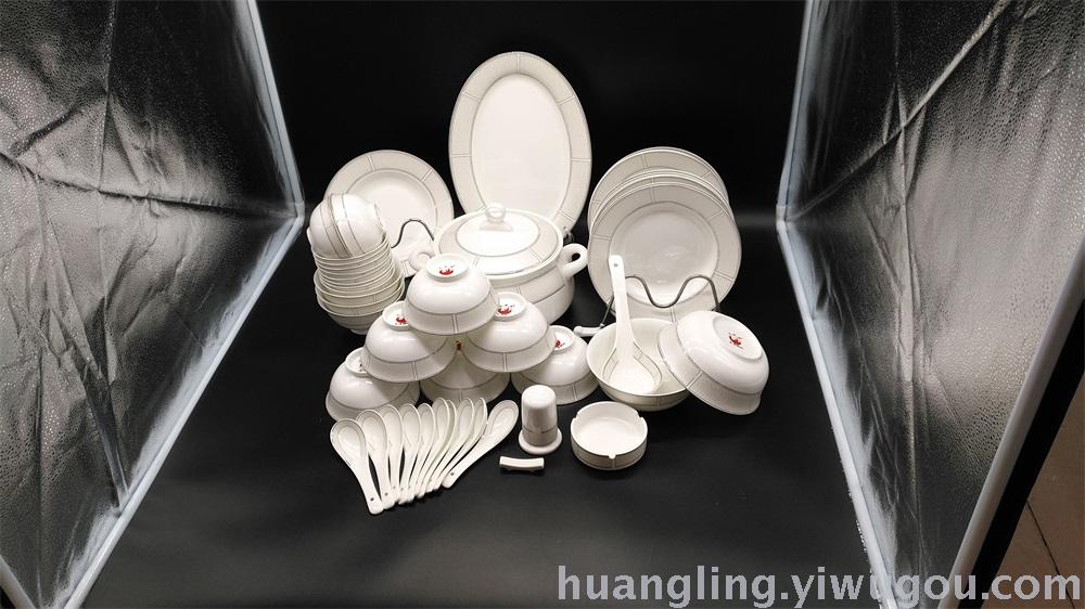 Blue and white porcelain bowl set Jingdezhen ceramic bone china tableware bowl plate wholesale ceramic tableware Blue and white porcelain bowl set Jingdezhen ceramic bone china tableware bowl plate wholesale ceramic tableware