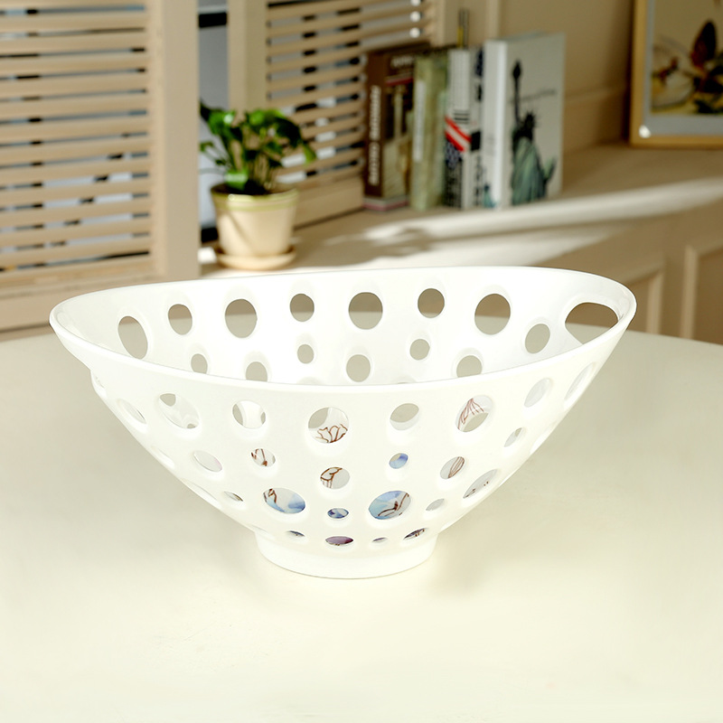 Creative Tableware tableware paints tray hollow fruit manufacturer wholesale at the same time