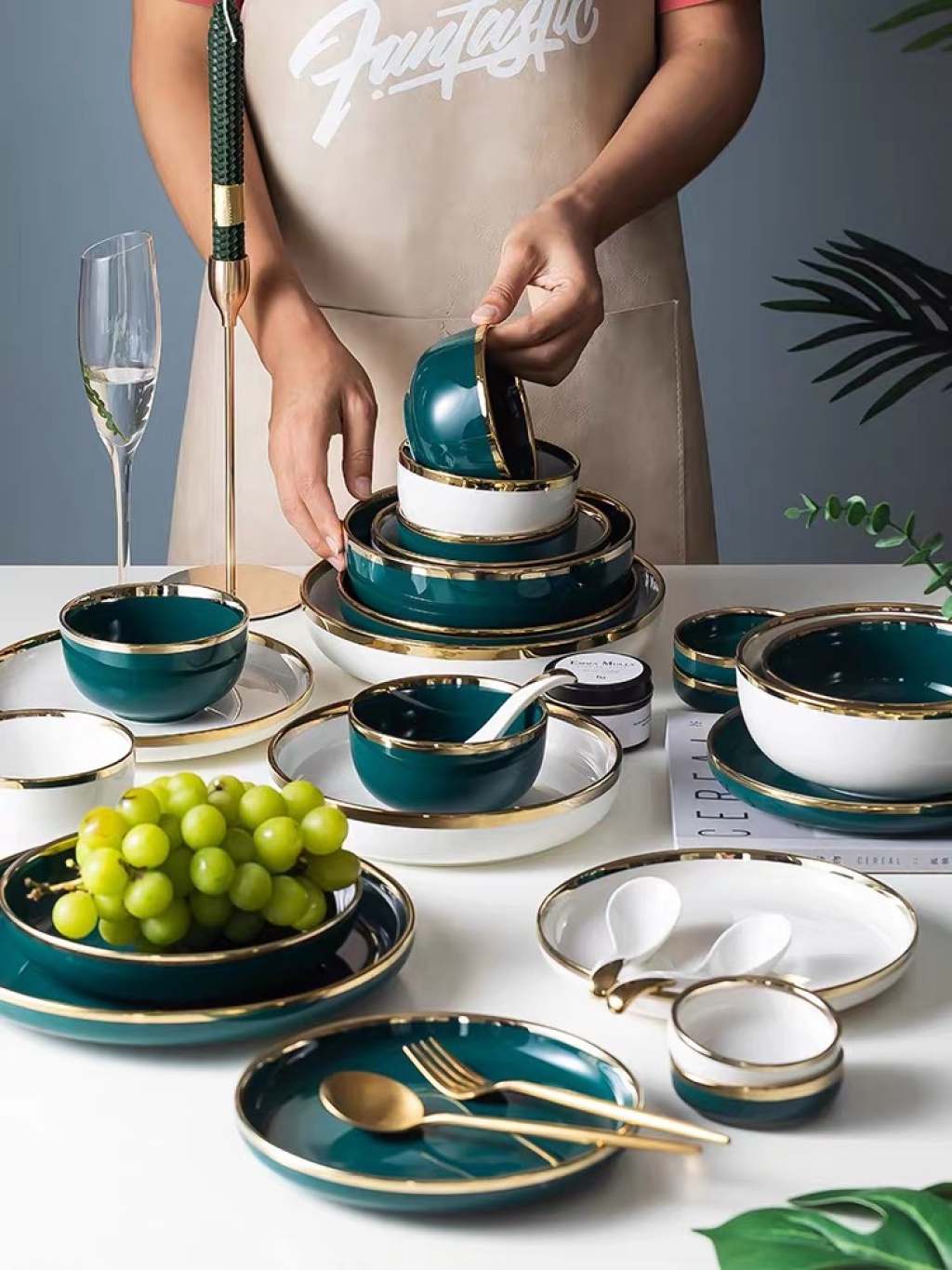 Jingdezhen Tableware Set Nordic Style Tableware Affordable 1380 Degrees High Temperature Fired Porcelain Delicate Jingdezhen Tableware Set Nordic Style Tableware Affordable 1380 Degrees High Temperature Fired Porcelain Delicate