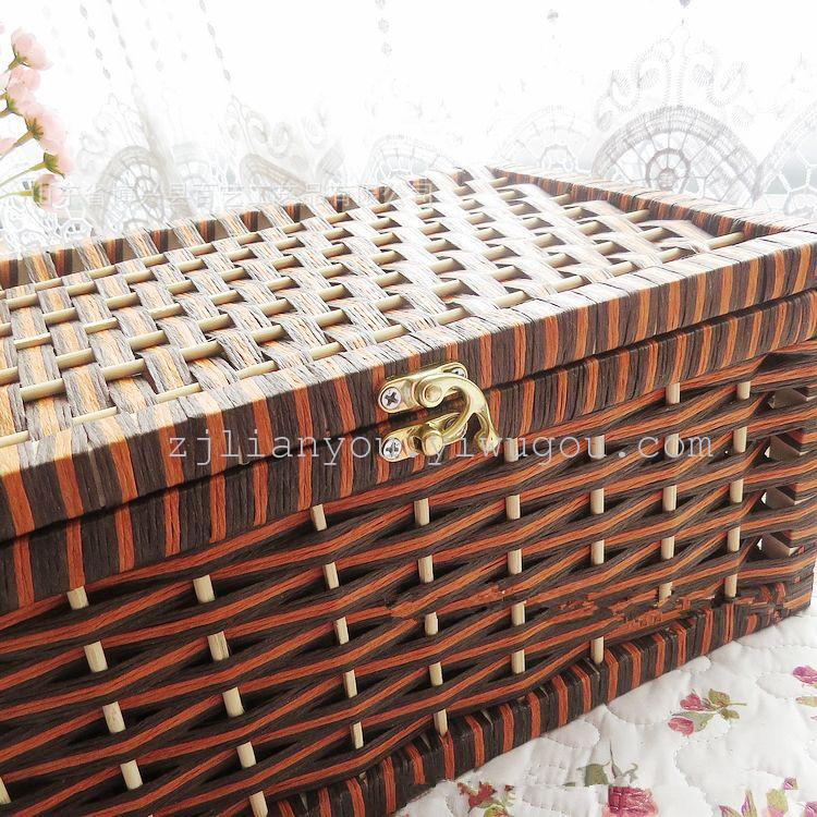 Foreign trade&#039;s sleek, minimalist nature of European hand-woven raffia storage baskets