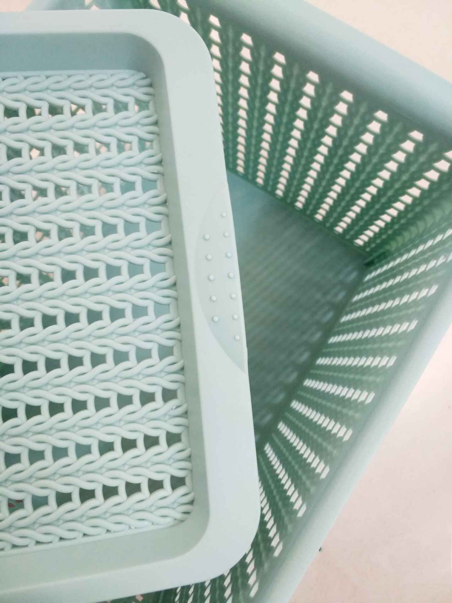 The new shelves multi-functional creative rectangular rattan plastic storage baskets organize baskets The new shelves multi-functional creative rectangular rattan plastic storage baskets organize baskets