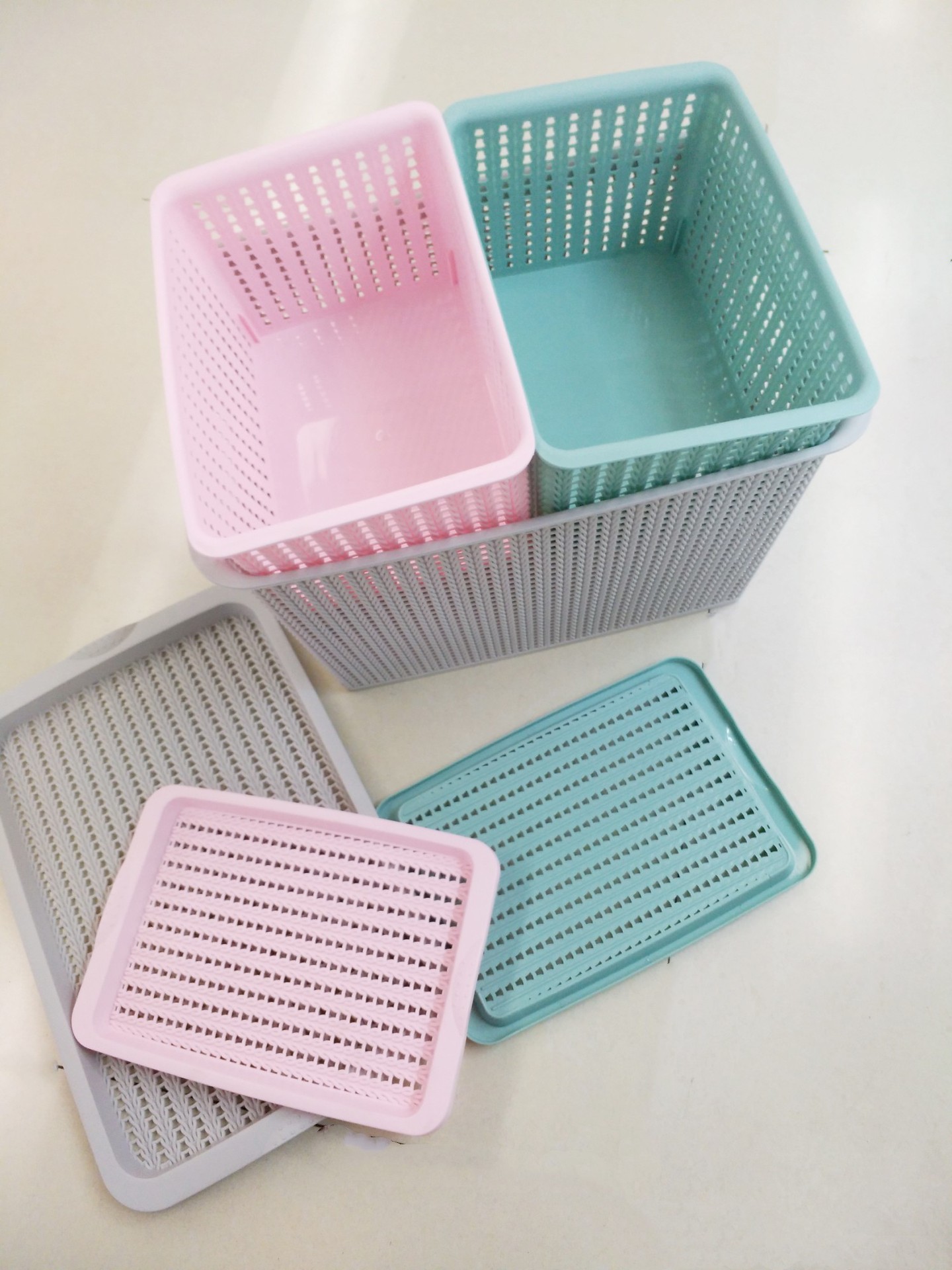 The new shelves multi-functional creative rectangular rattan plastic storage baskets organize baskets The new shelves multi-functional creative rectangular rattan plastic storage baskets organize baskets