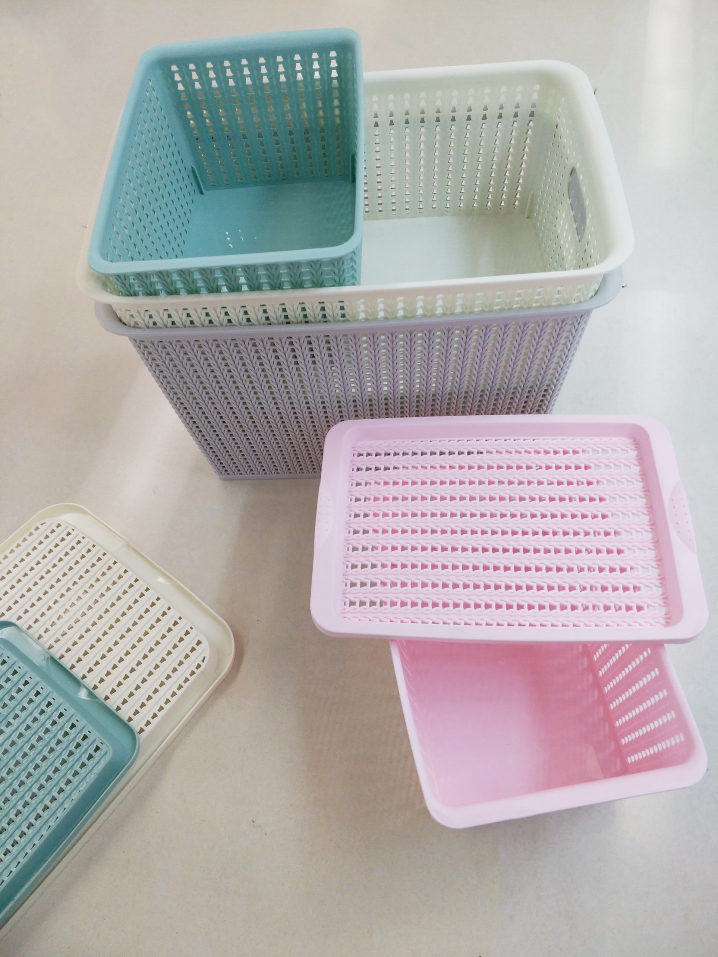 The new shelves multi-functional creative rectangular rattan plastic storage baskets organize baskets The new shelves multi-functional creative rectangular rattan plastic storage baskets organize baskets